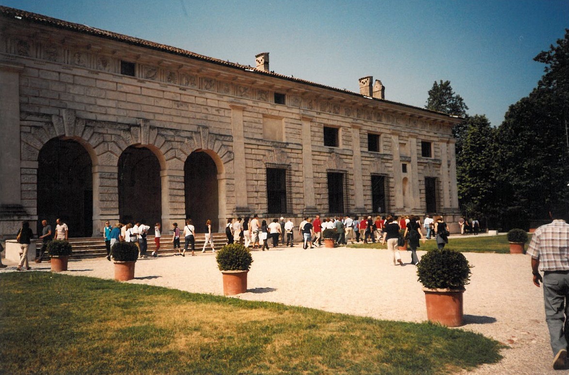 Gita 2003