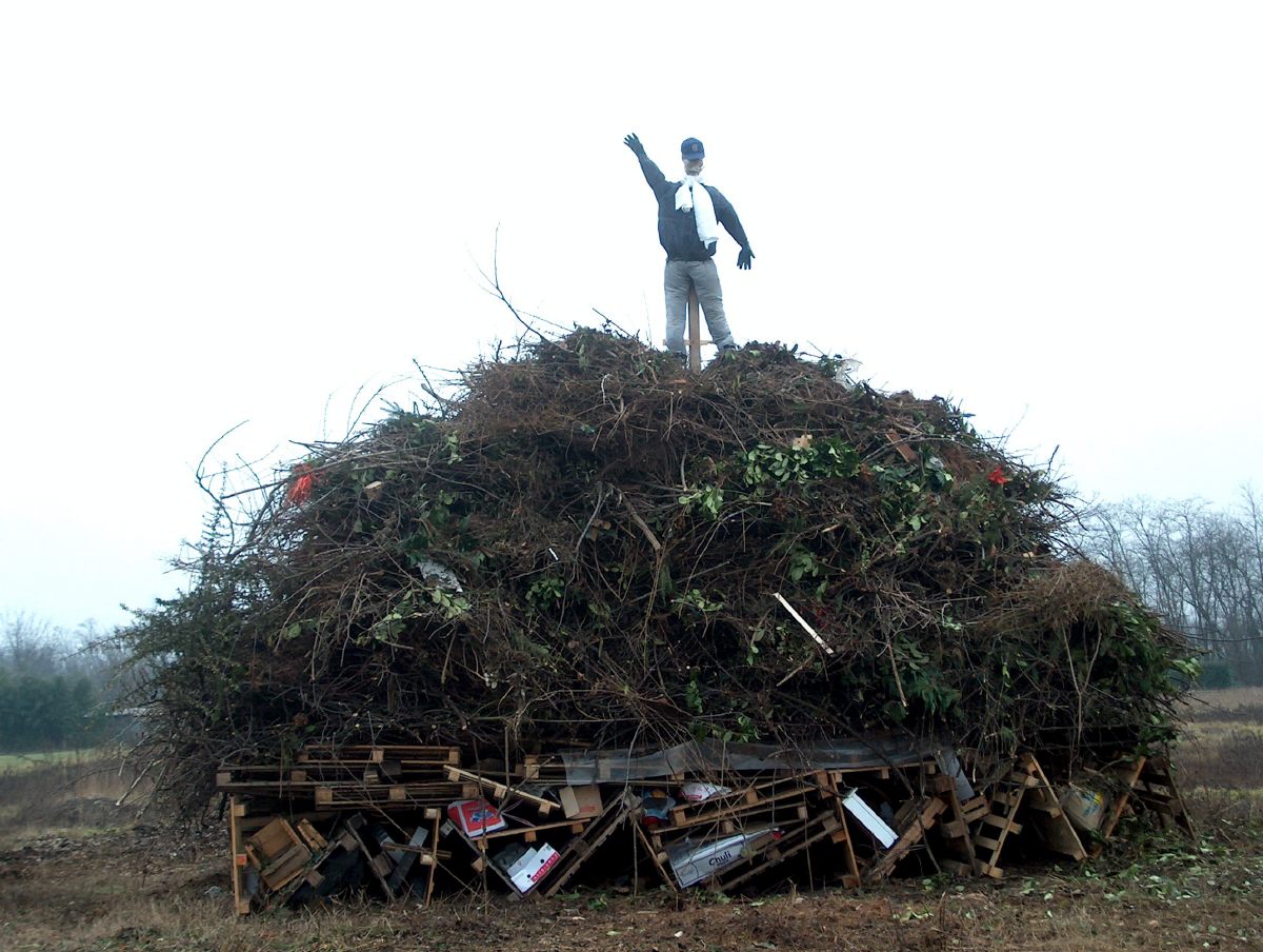 Falò 2004